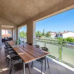 Apartman With Private Pool Póla