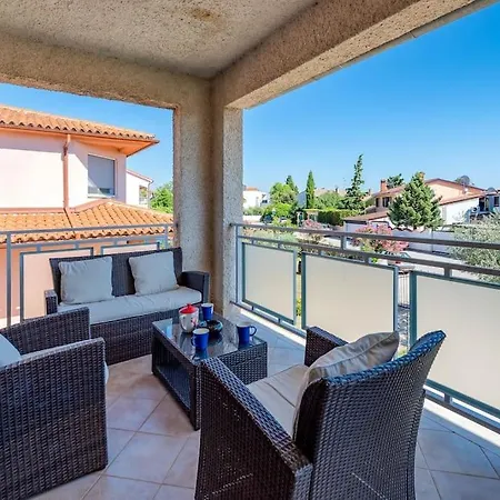 With Private Pool * بولا