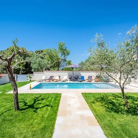 With Private Pool